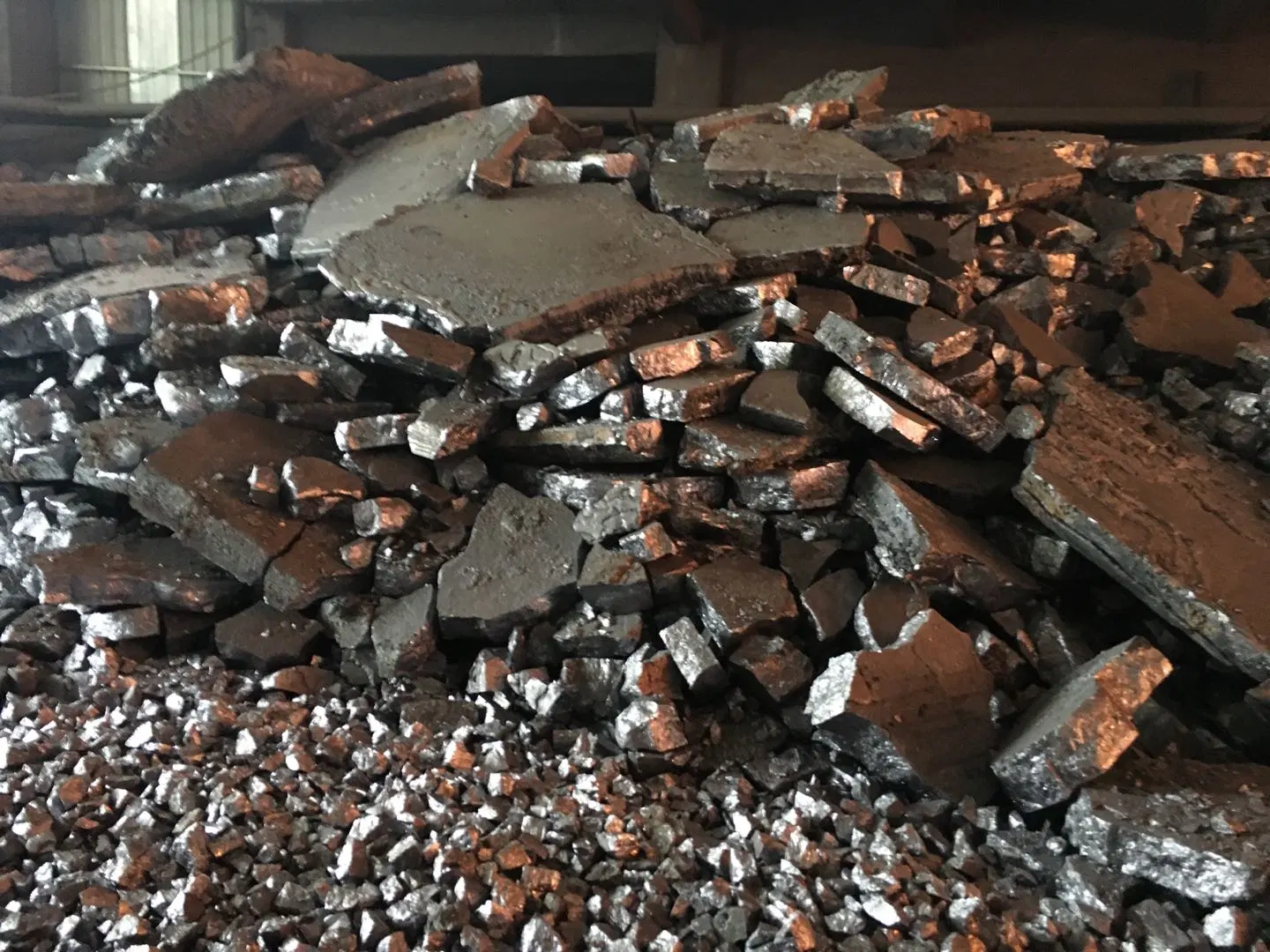 Hot Sale Minerals Metallurgy Silicon Metal/ Si 98.5%Min/Si Metal