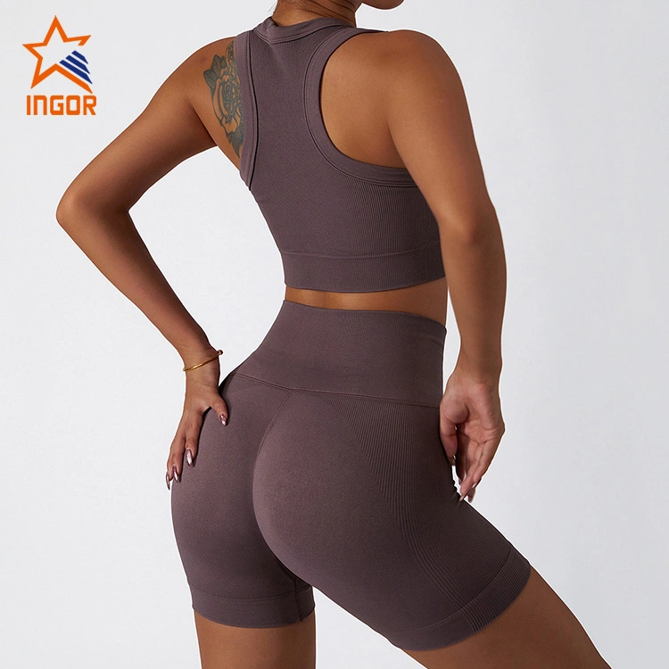 Ginásio de running desportivo de ioga canelado e sem costuras Inga Sportswear de alto impacto Usa Sportswear de running de fitness que absorve os choques para mulher