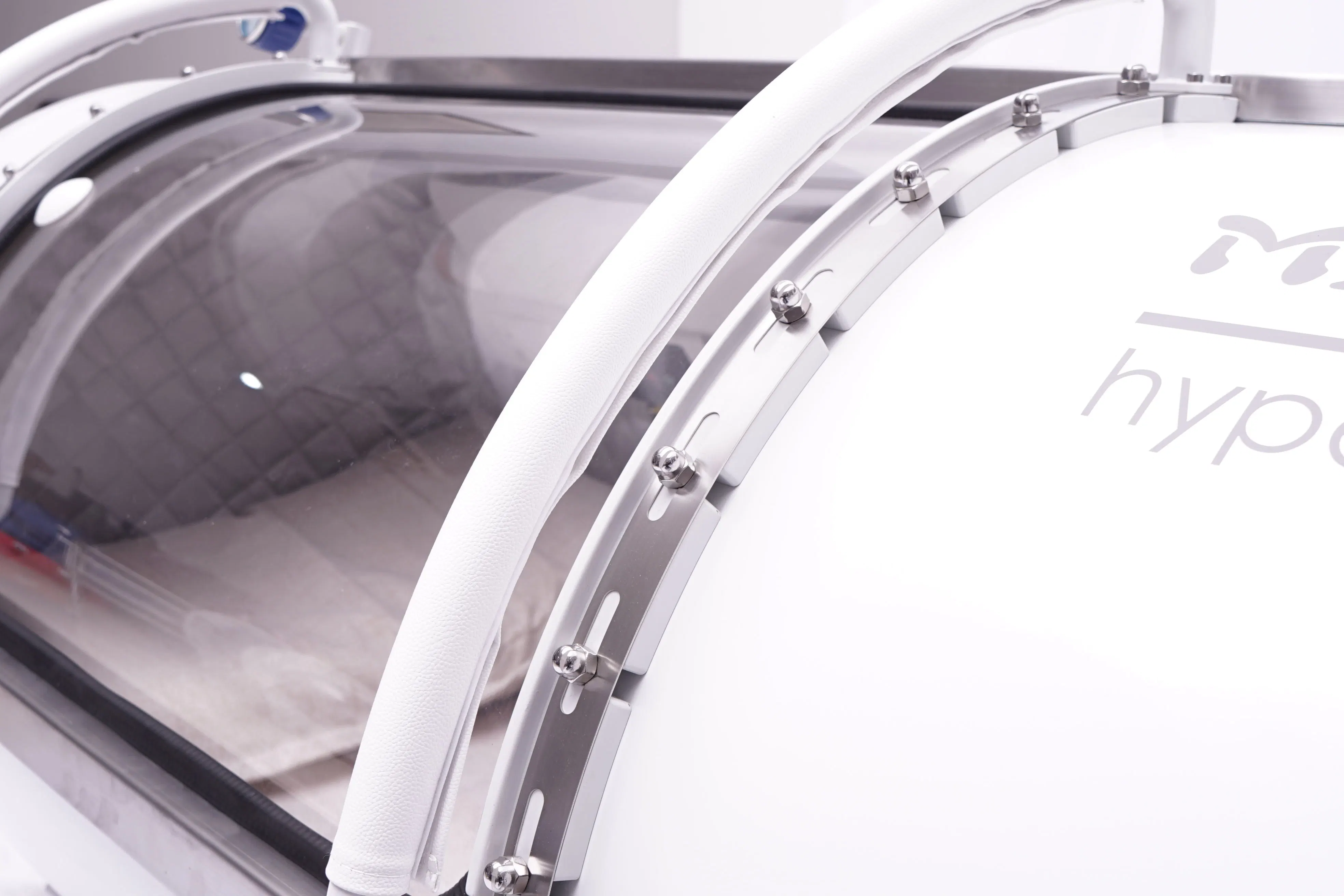 Hard Shell Hyperbaric Oxygen Chamber for Clinic Use