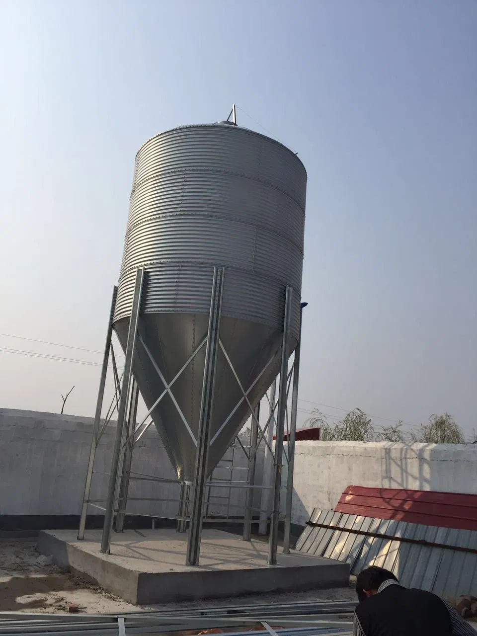 Chicken Farm Poultry Farm Layer Farm Galvanized Feed Silo with 10 Tons