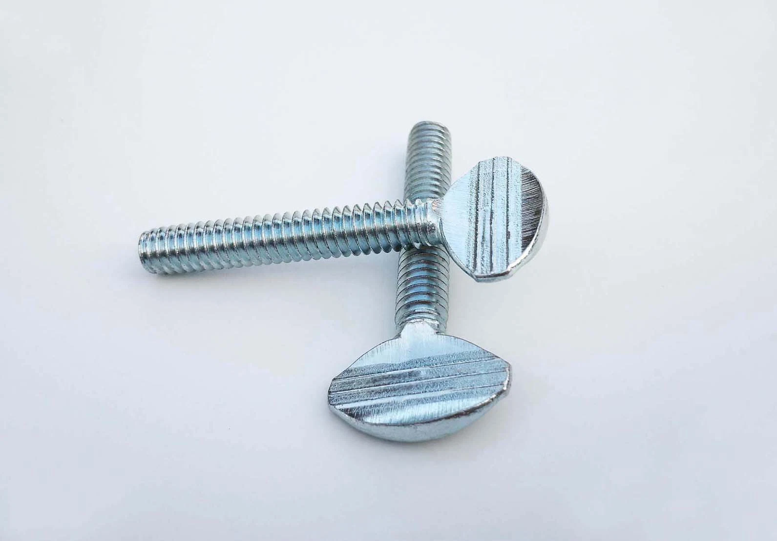 Manufacturer Supply Custom Carbon Steel Zinc Plated Round Head Spade Racket Hand Tight Thumb Screw