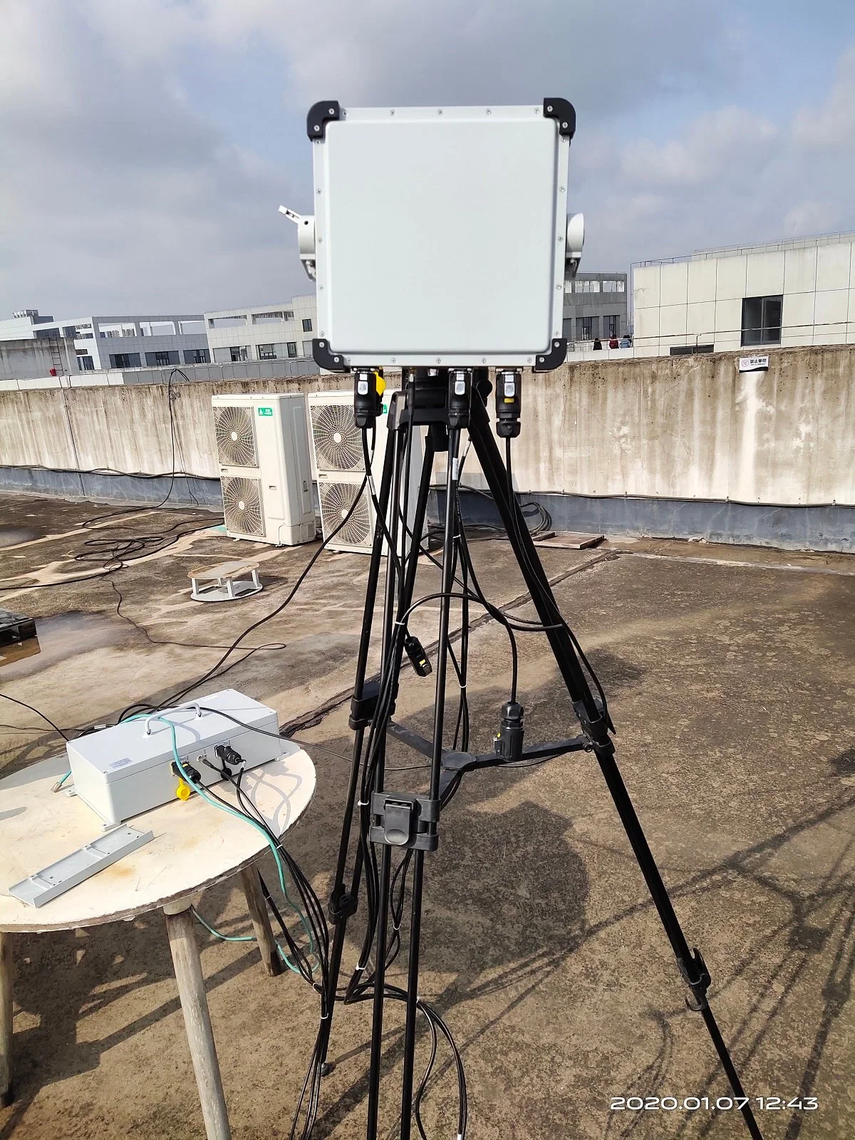 Radar for Government, Law Enforcement and Uav Drone Defense Security Surveillance