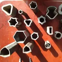 Spezielle Geformte Rohr / Kreisförmiges Rohr / Quadratisches Rohr / Elliptisch / Pentagonal Star Steel Pipe / Kreisförmiges Rohr / Maßgeschneiderte Rohr / Carbon Stahlrohr/Verzinktes Rohr