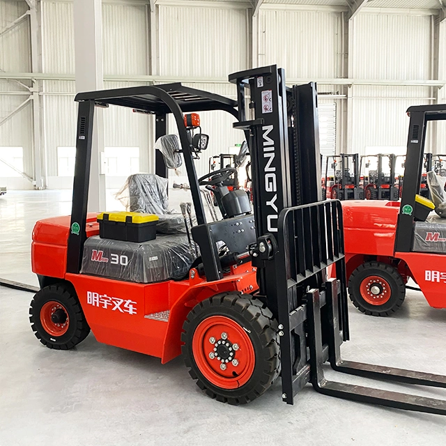 China Made Diesel Forklift 4 Wheel Adjustable