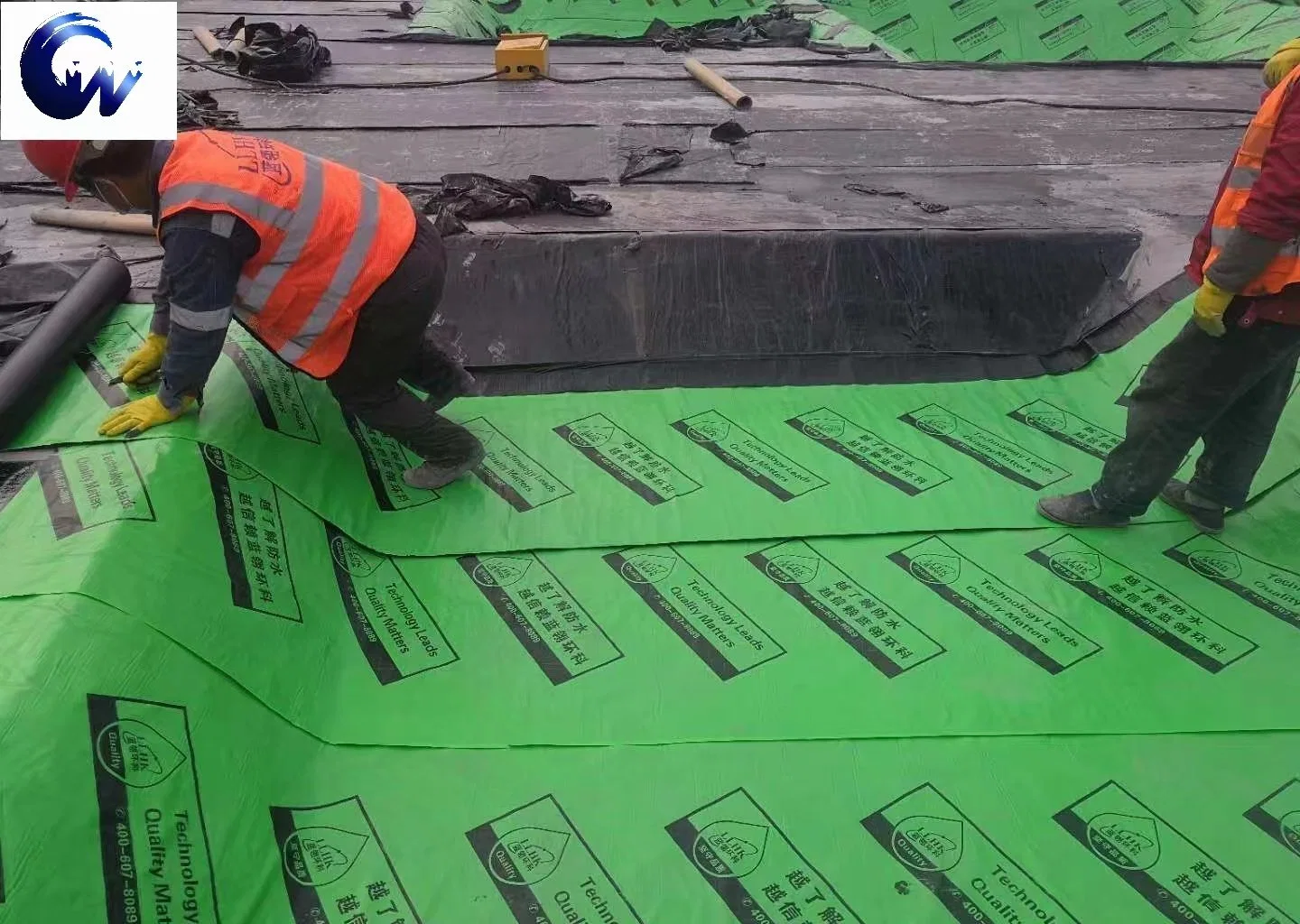 Self Adhesive 3mm 4mm Heat Resistant EPDM Waterproofing Roof Membrane