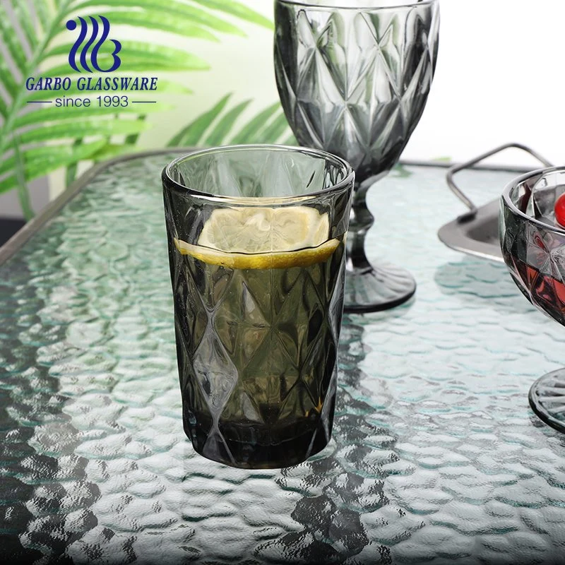 Wholesale/Supplier Fancy 240ml High End Black Solid Color European Embossed Glass Cup Wine Glass Goblet Stemware