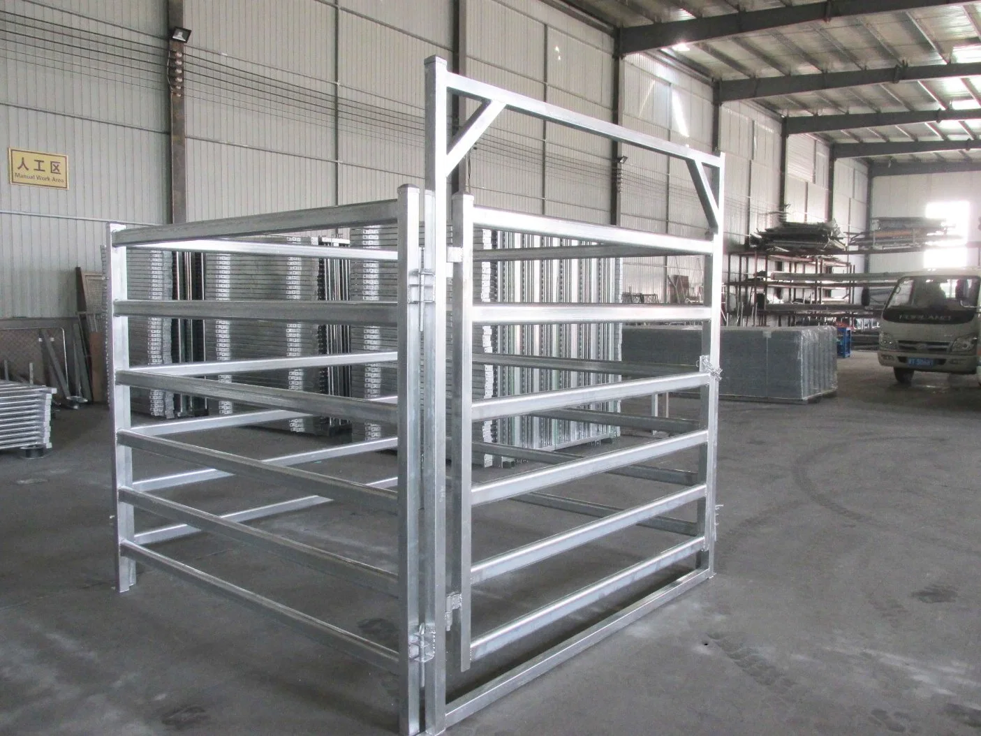 Residential Factory Price High quality/High cost performance  Fence Galvanized Cattle Livestock Fence