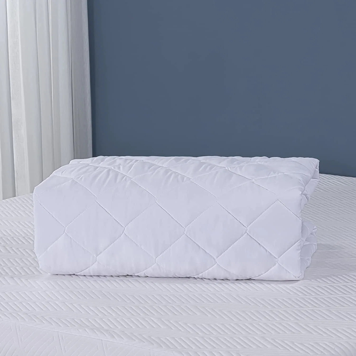 Mattress Protector Quilted Fitted Premium Hypoallergenic Waterproof Cotton Mattress Pads Baby Crib Mattress Pad