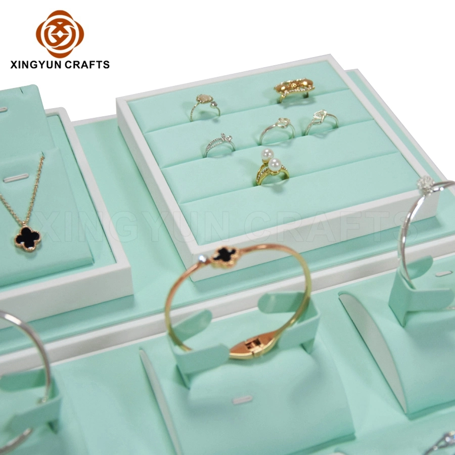 Exposición de joyas de madera pantallas pulseras anillos Collar Pulsera Mayorista/Proveedor de la placa de pantalla