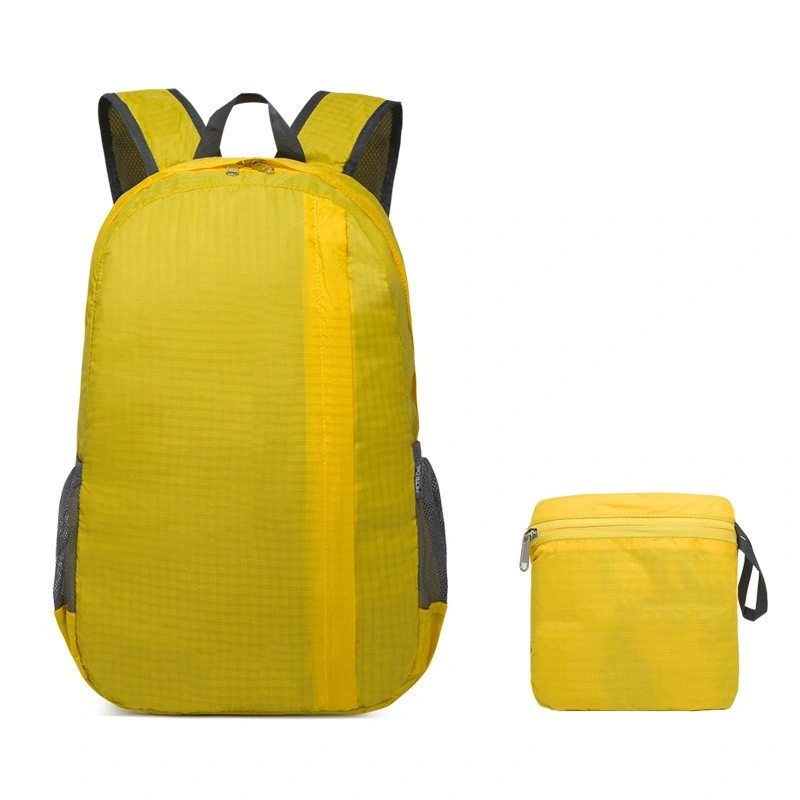 Nova mochila dobrável para viagem à prova de água para exterior com saco de montanha