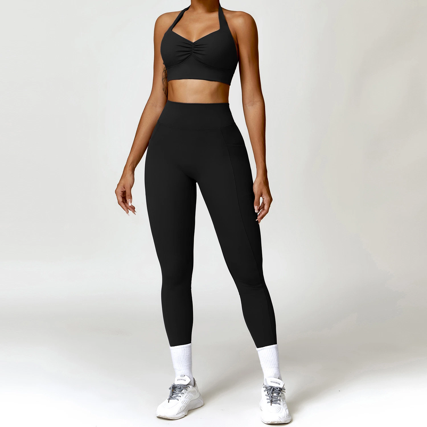 Wholesale 2 pièces Athreisure Fitness Clothing Push up Sport Brassière Leggings à effet boupied ensemble de yoga vêtements de sport pour femmes combinaison d'entraînement