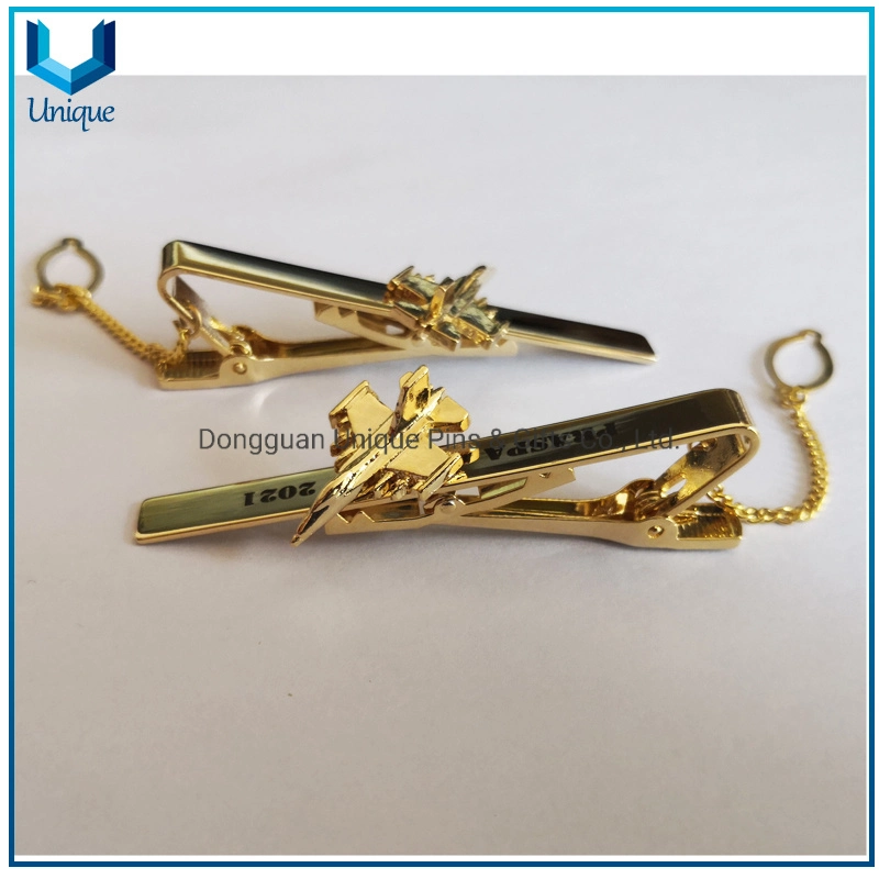 Anpassen Design Krawatte Pin mit 3D Flugzeug Logo, hochwertige 24K Gold Plating Krawatte Clip, 3D Gun Logo Tieclip