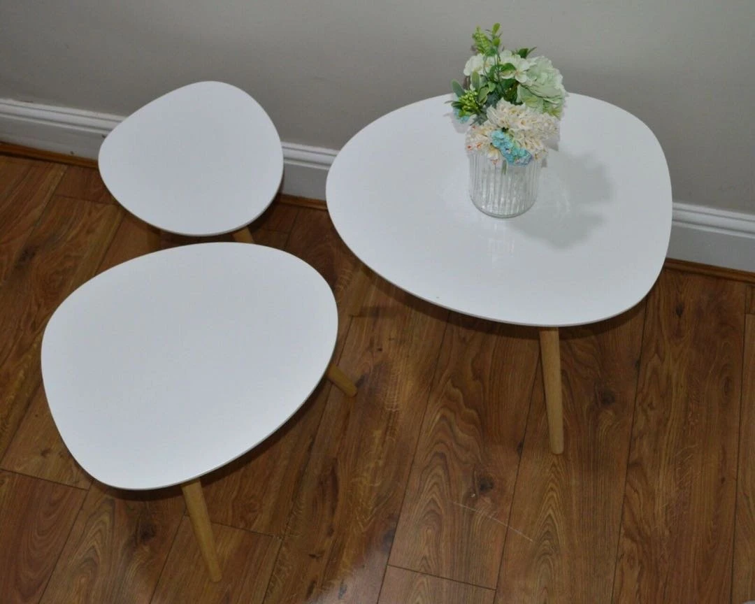 Modern Office/Hotel Lounge/Home Living Room Furniture Center Tea Table Oval Melamine MDF Coffee Table with Wooden Legs