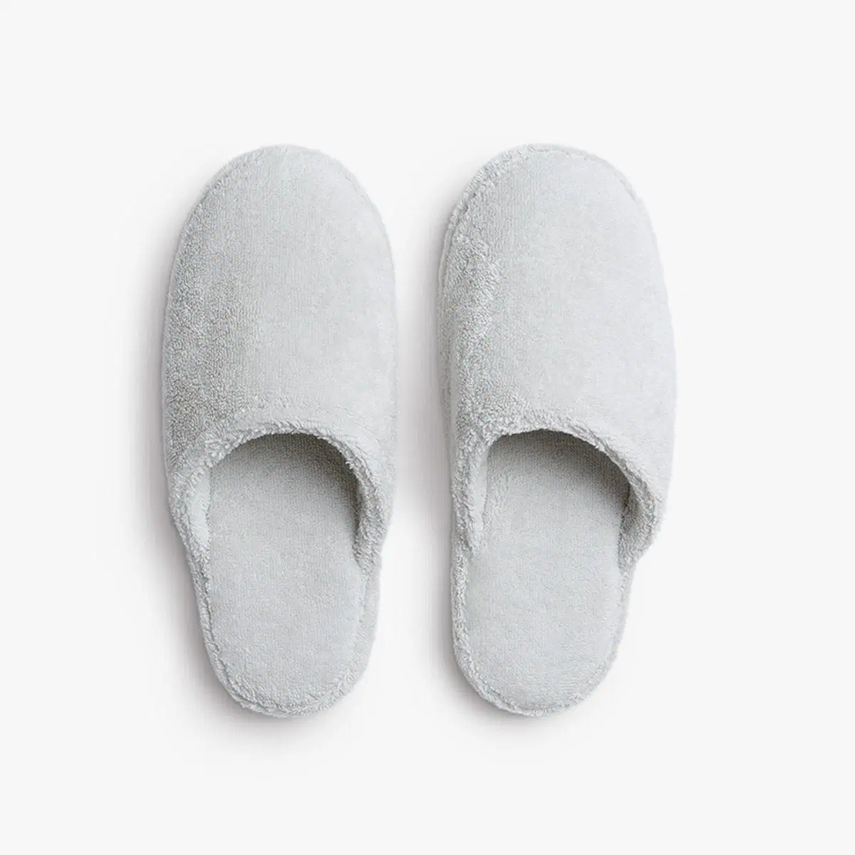 OEM Custom Embroidered Luxury White Terry Towel Fabric Disposable SPA Bedroom Hospital Hotel Guest Slippers