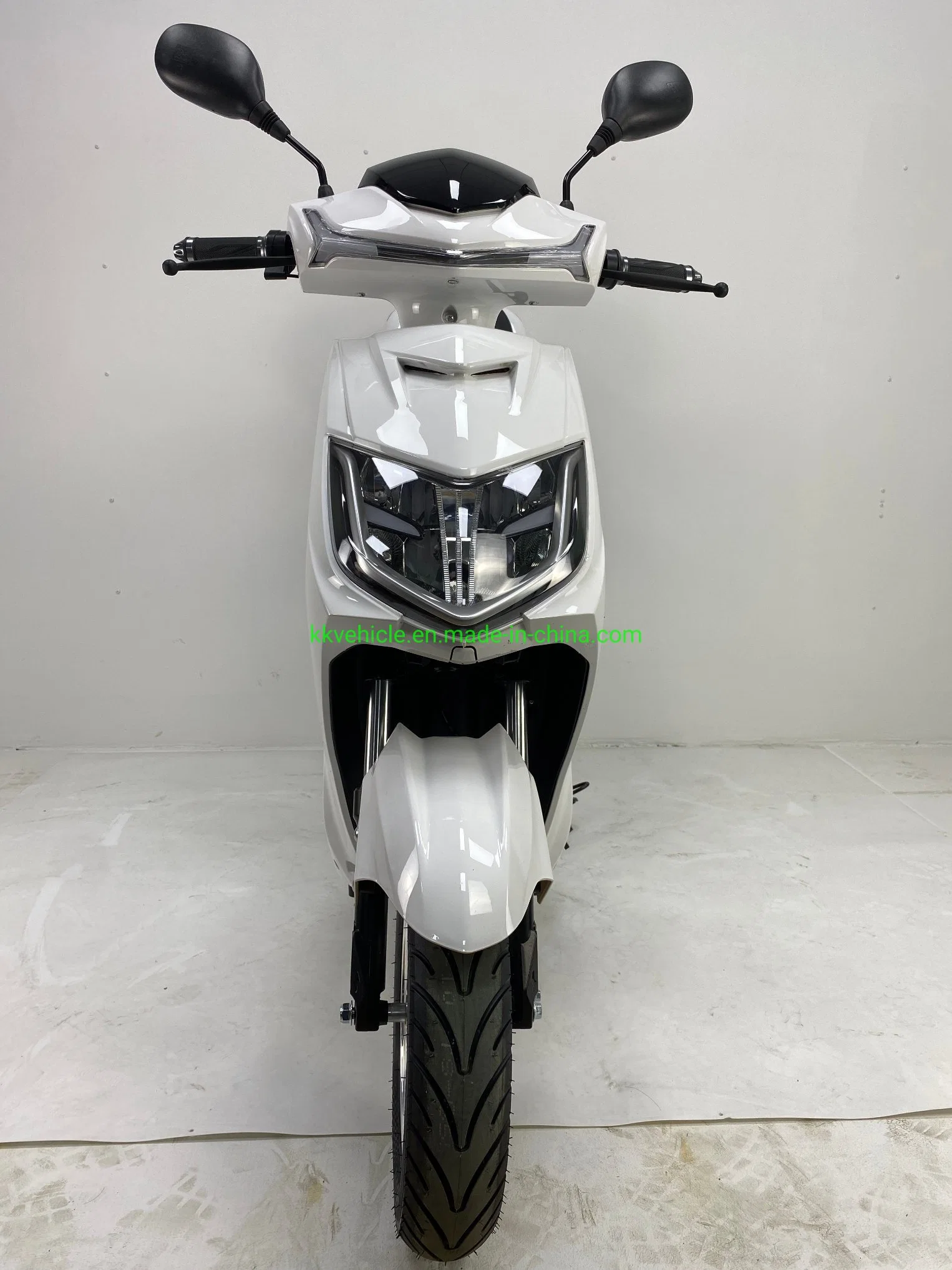 Venta caliente 60V800W Scooter eléctrico con 60V20Ah batería de litio y CE