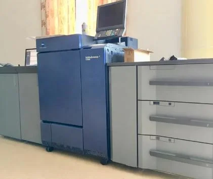 Impresora láser en color remanufacturada para Konica Minolta bizhub Press C1085 C1100 Copiadora de producción