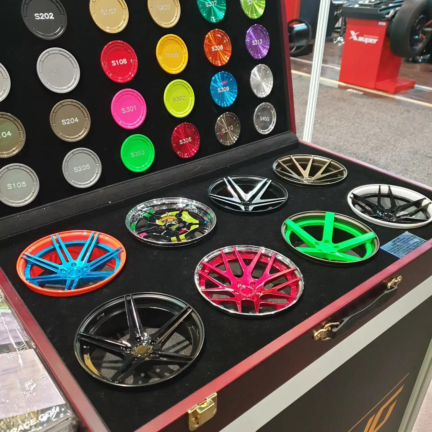 Wholesale/Supplier Car Accessories Aftermarket Rims Wheel Hub Rim Spoke