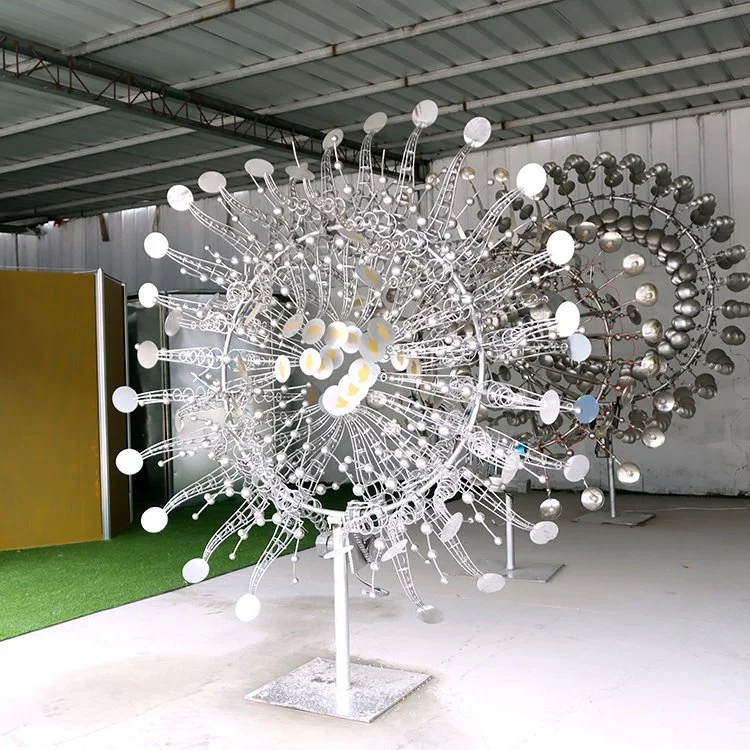 Outdoor Garden Ornaments Stainless Steel Metal Windmills Wind Spinner Kinetic Sculpture for Sale