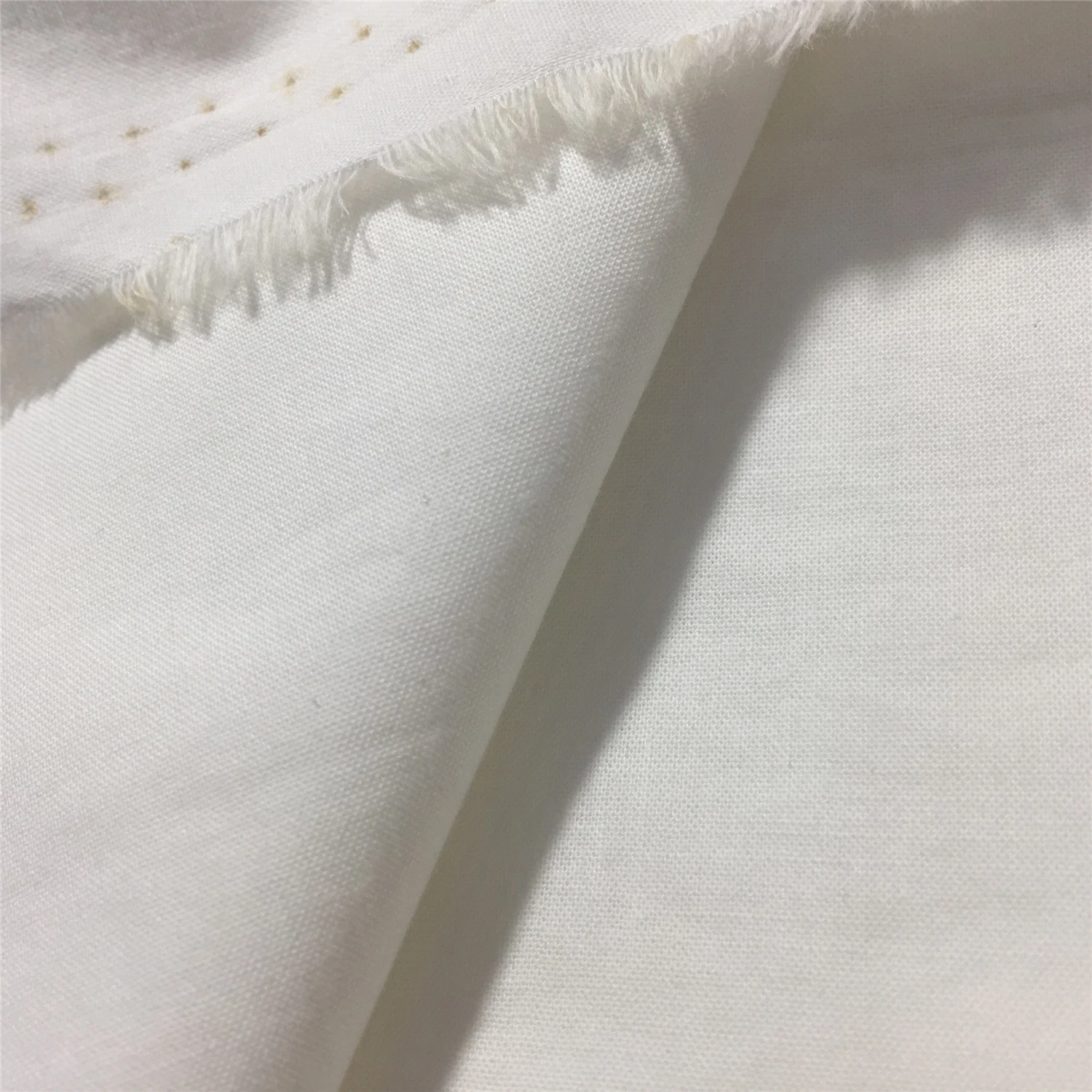 C 60s 90X88 75GSM Airjet Woven Combed Yarn Thin Soft Handfeeling Semi Bleach Pfp Poplin Cotton Fabric for Voile Muslin Scarf Turban