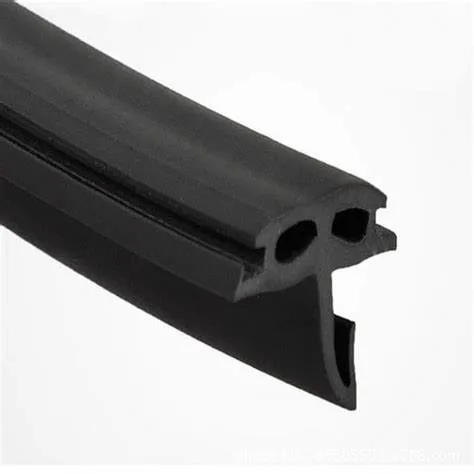 Professional Rubber Extrusion Customized Rubber Door Seals