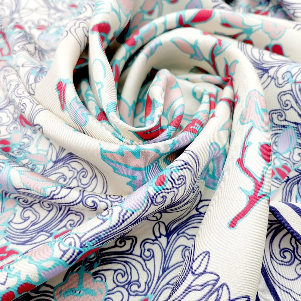 Manufacture Wholesale/Supplier Custom Design Silk Scarves Stoles Ladies Silk Chiffon