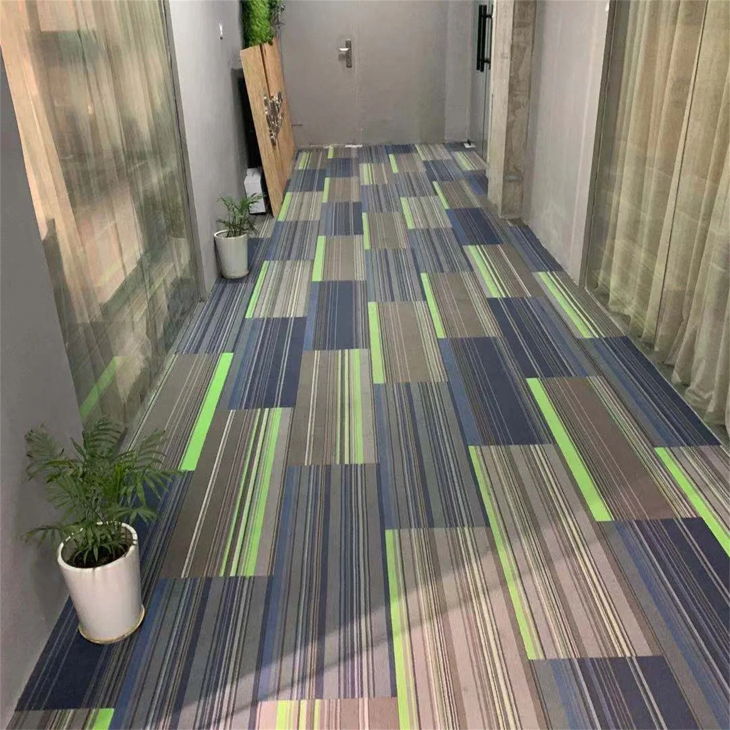 Carpet Tiles Commercial Design Removable Carpet Tiles Floor Polypropylene Carpet Tile