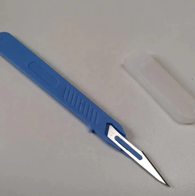 100PCS/Box High quality/High cost performance  Razor Sharp Dental Medical Sterile Carbon Steel Surgical Scalpel Blade