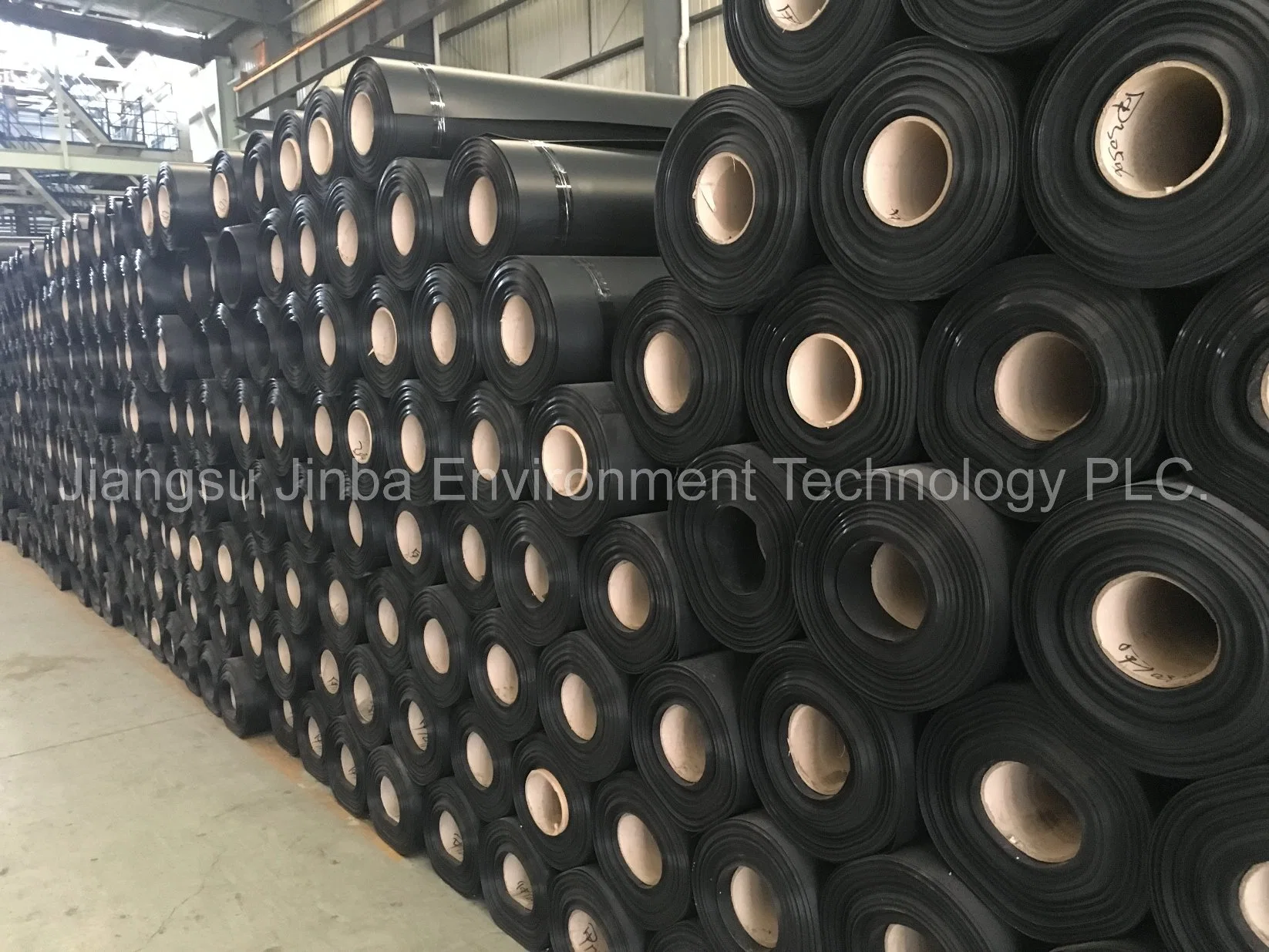 Thickness 2.00mm Anti-Seepage Impermeable Impervious Waterproof Double-Sided Smooth HDPE Geomembrane for Petrochemical Industry