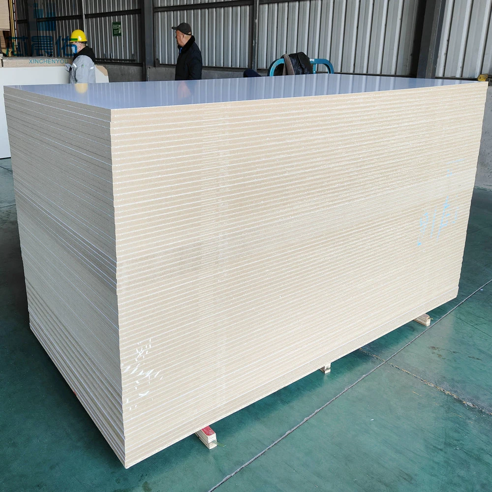 Furniture Melamine MDF Plain MDF 1220X2440X18mm White MDF Building Material