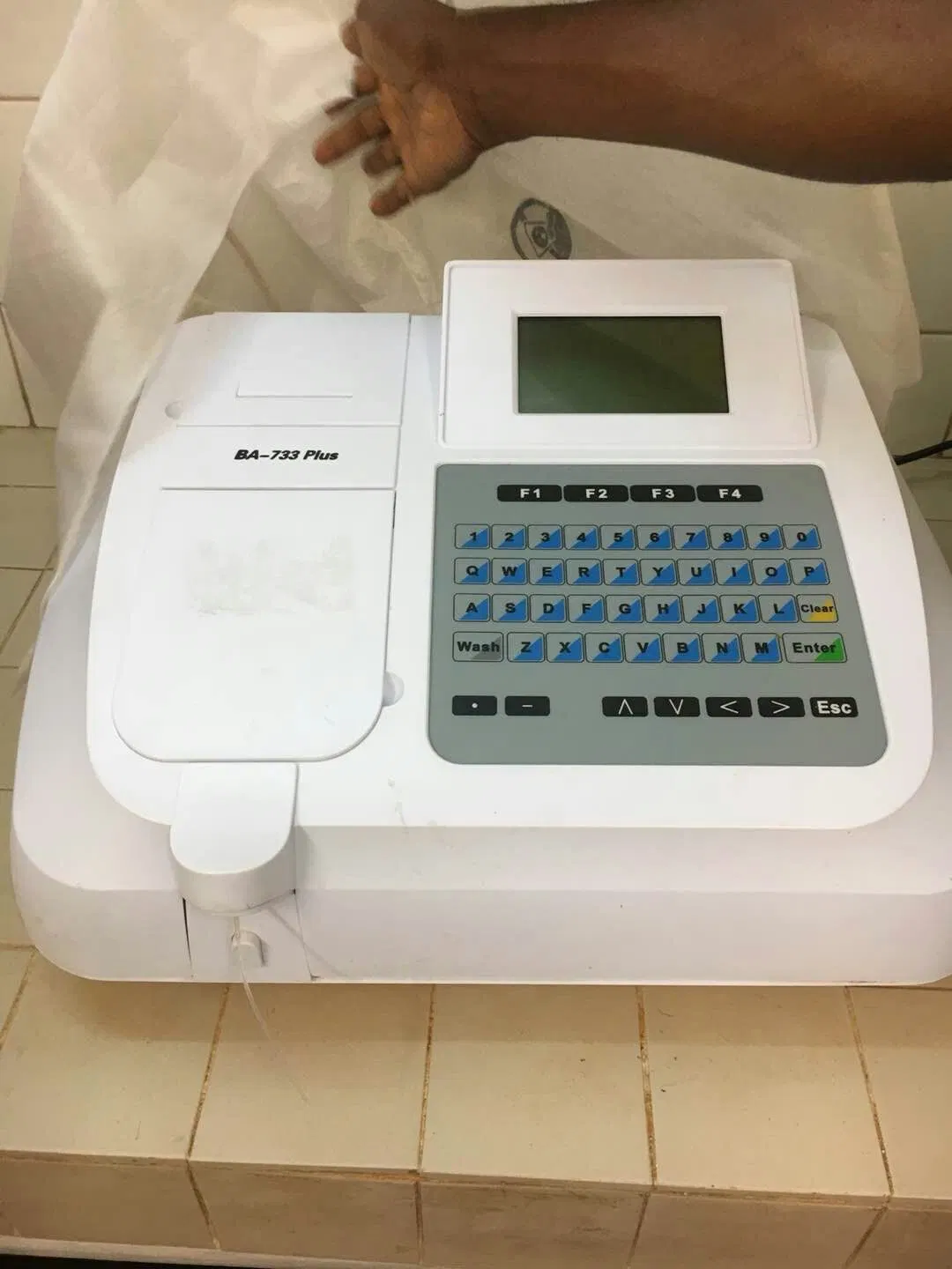 Ba-733 Plus Semi-Auto Biochemistry Analyzer, Lab Equipment