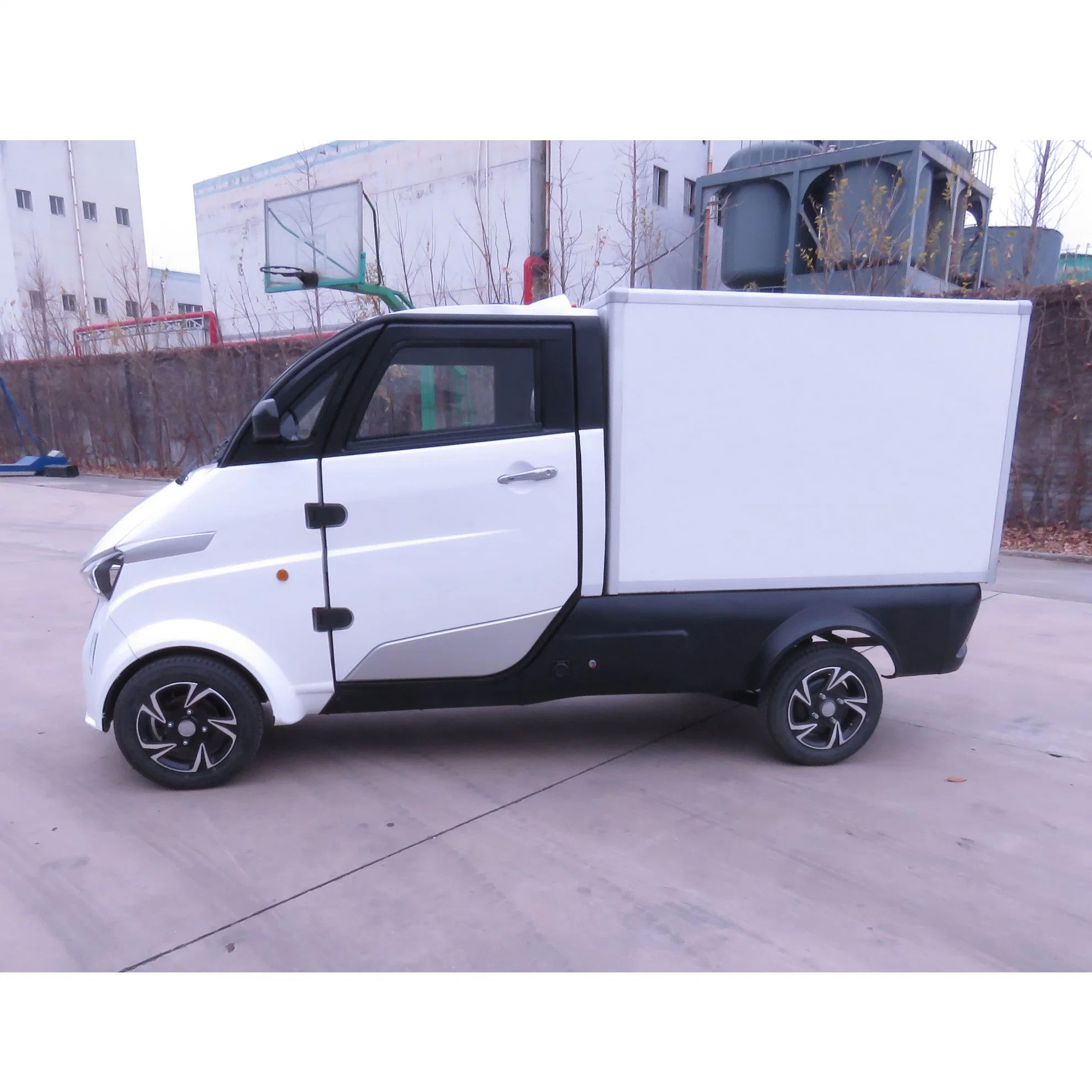 4000W/4kw Goods Delivery Electric Motor Mini Cargo Truck Van with 4 Wheeler