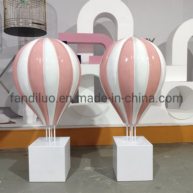 Romántico globo de aire caliente de fibra de vidrio para la decoración de la ventana de ropa