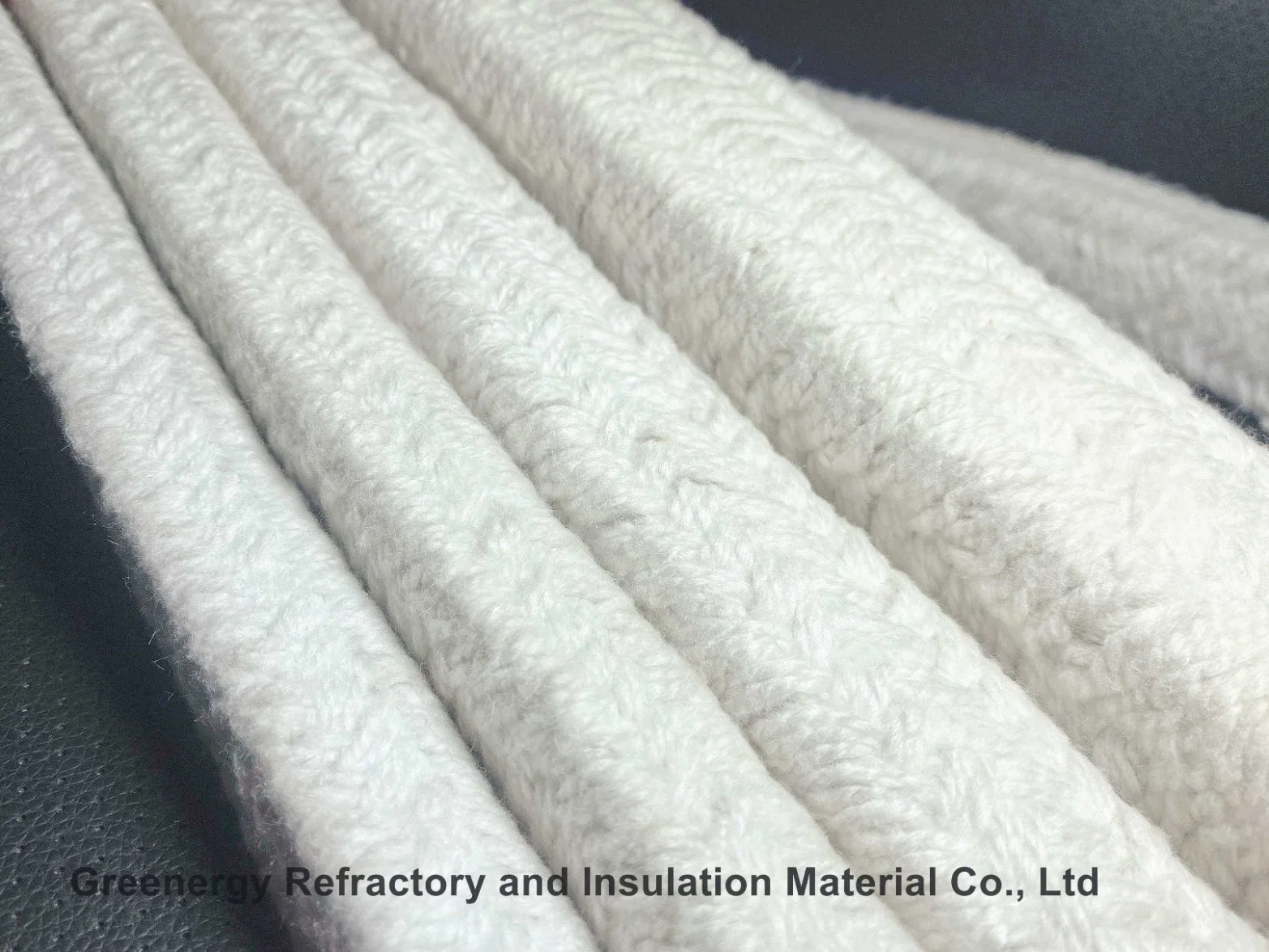 Greenergy Refractory High Temperature Fibre Woven Textiles Thermal Insulation Ceramic Fiber Braided Round Square Rope for Door Seal Stove Ceramic Fiber Rope