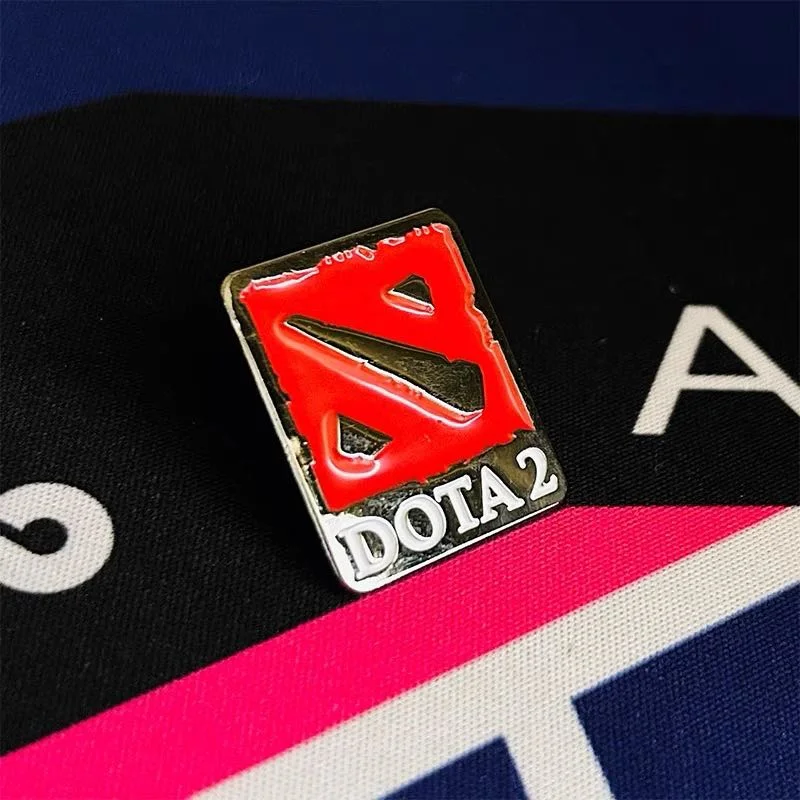 No MOQ Custom Promotion Brass Brooch Souvenir Zinc Alloy Game Gold Cute Metal Craft Emblem Cartoon Anime Badge Lapel Hard Soft Enamel Pin