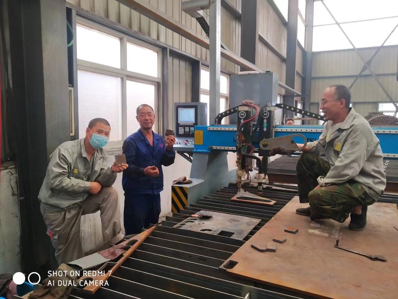 Le CNC de plasma et de Machine de découpe de métal de la flamme pour l'acier Cuivre Fer Aluminium