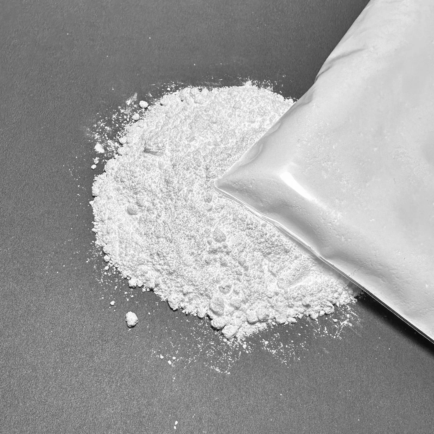 PVDF Powder Material for The Coating on Aluminium Resistant Corrosive and Weather and Clean It Self