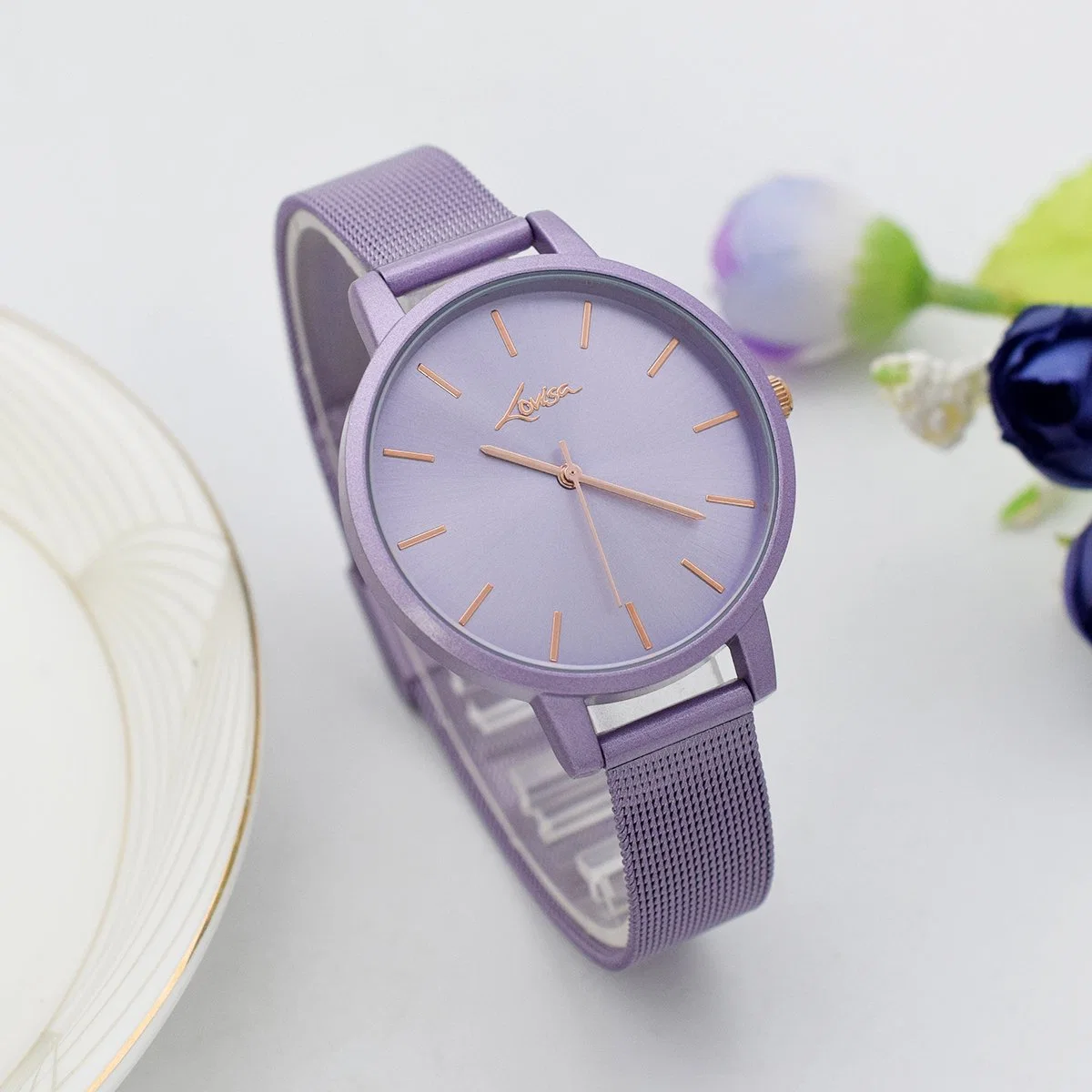 Customized Lady Alloy Watch Factory Wholesale/Supplier Gift Colorful Watches.