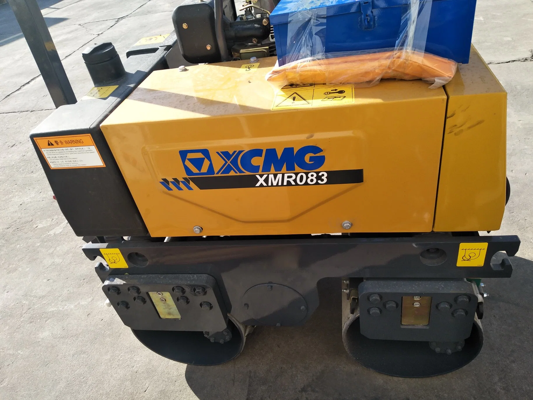 0.8 Ton Mini Double Drum Road Roller (XMR083)