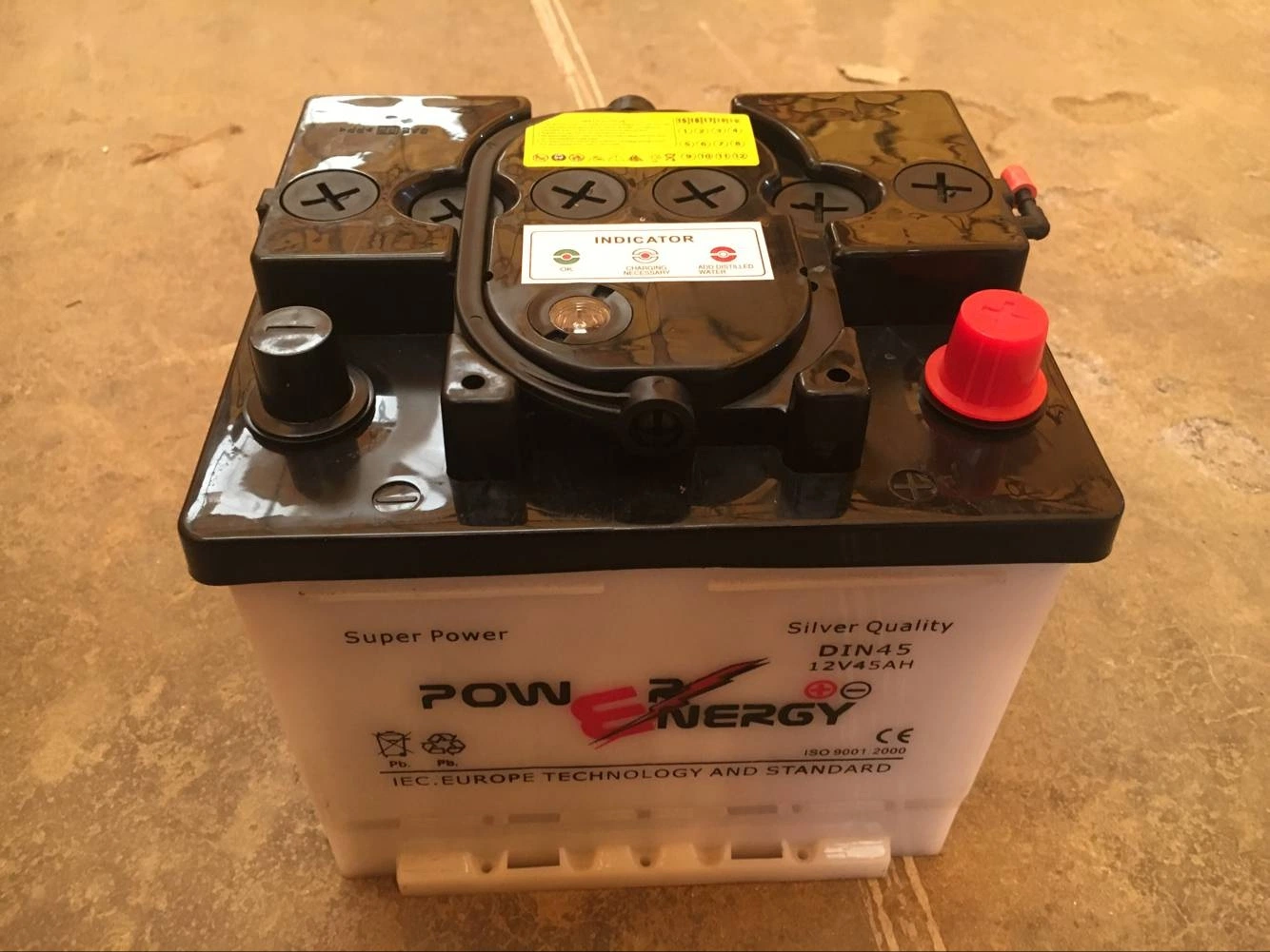 DIN45 12V45ah Lead Acid Dry Charged Auto Battery