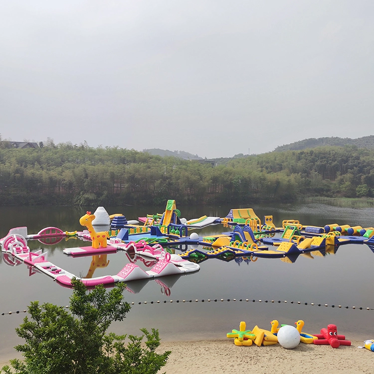 Personalizar Inflatable Floating Water Park agua Inflatable de Mar y Río Equipo de Parque acuático de Verano 0,9mm PVC TUV Inflatable Water Precio del equipo de juego