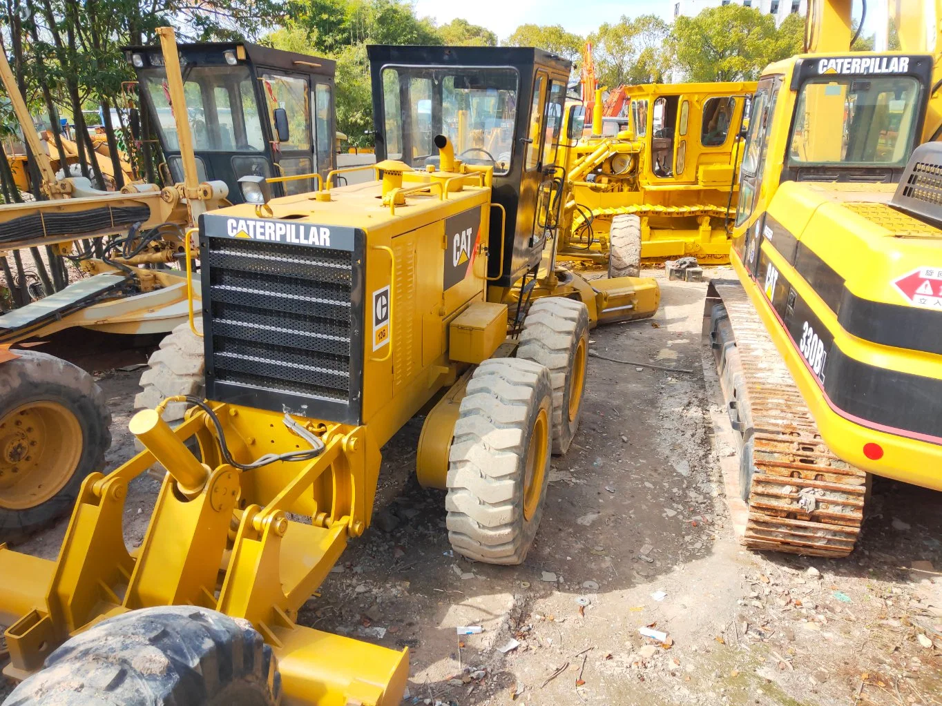 Used Small Motor Grader Caterpillar 12g Hot Sale, Secondhand Cat Grader 12g Low Price