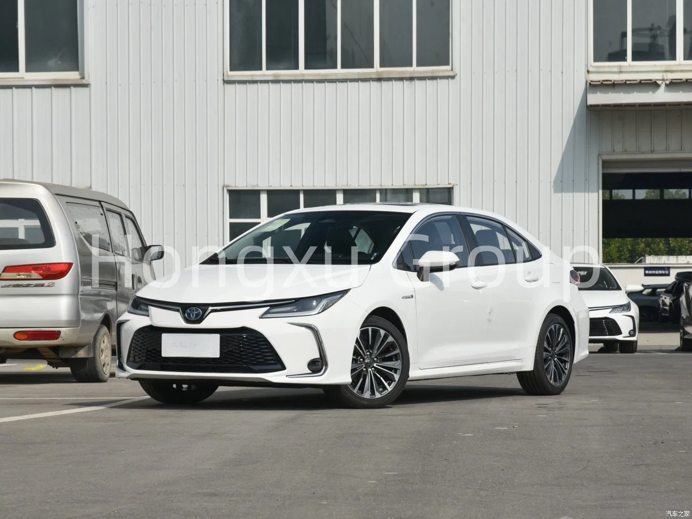 Nuevo coche usado Toyota Corolla Sedan HEV coche con 2023 1,8L Flagship Versión 5seat Aire acondicionado y volante a la izquierda Coche