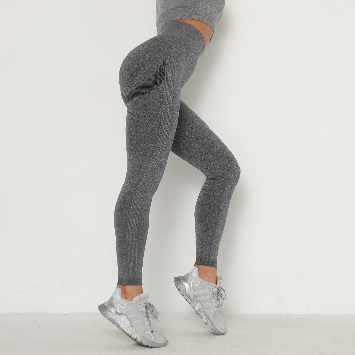 سروال يوغا مخصص للشعارةتمارين رياضية للنساء المنقطعةأو لياقة متعددة المراكز