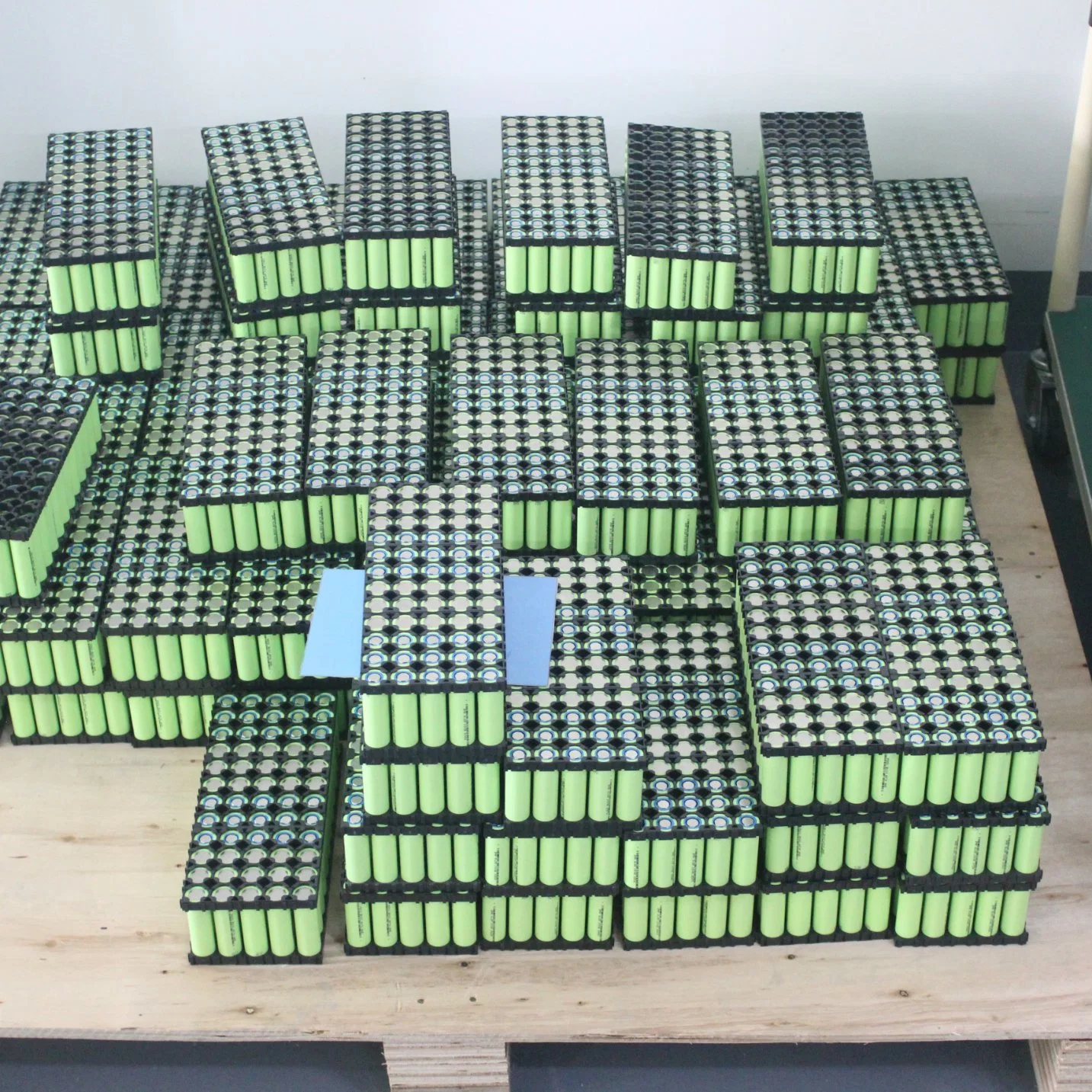 Garden Tool Battery 3s Li-ion Batteries for Lawn Mower