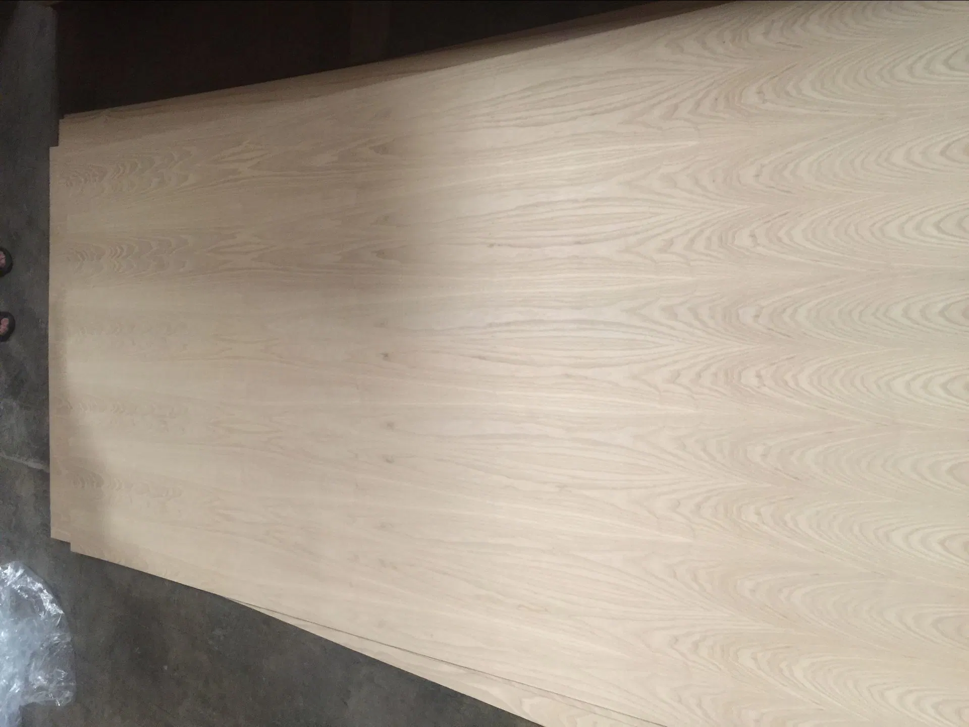 Natual Veneer Ash Fancy ФРМДФ Фанера