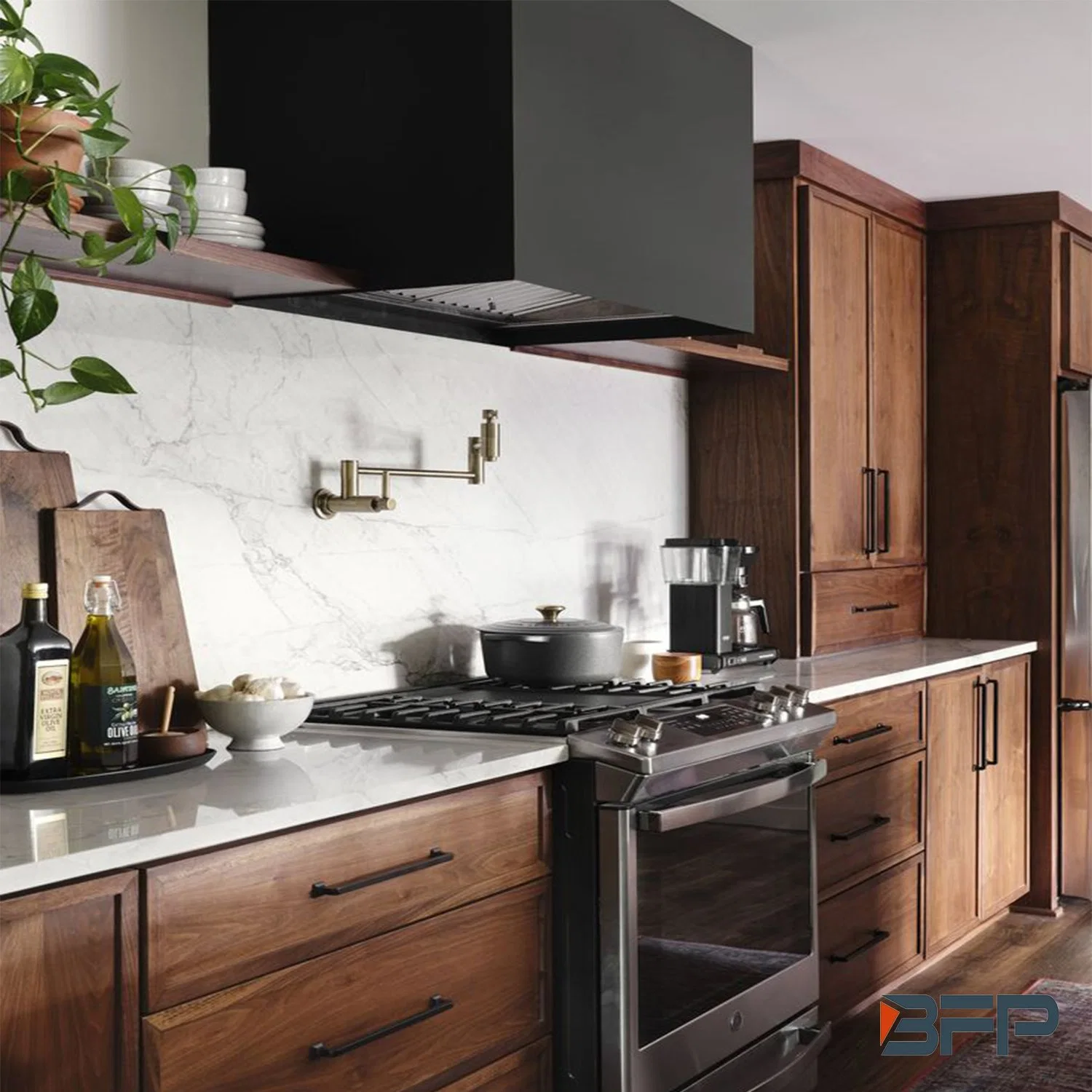 Dark Wood Kitchen Cabinet with Excellent Design