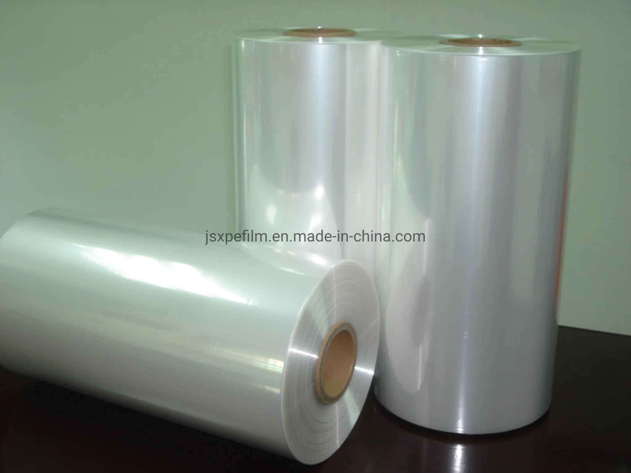 Manufacture Hot-Slip Polyolefin Shrink Film for High-Speed Shrinking Machines