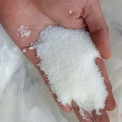 Caustic Soda Flakes/Pearls 99% Min Naoh Sodium Hydroxide Flakes Factory China