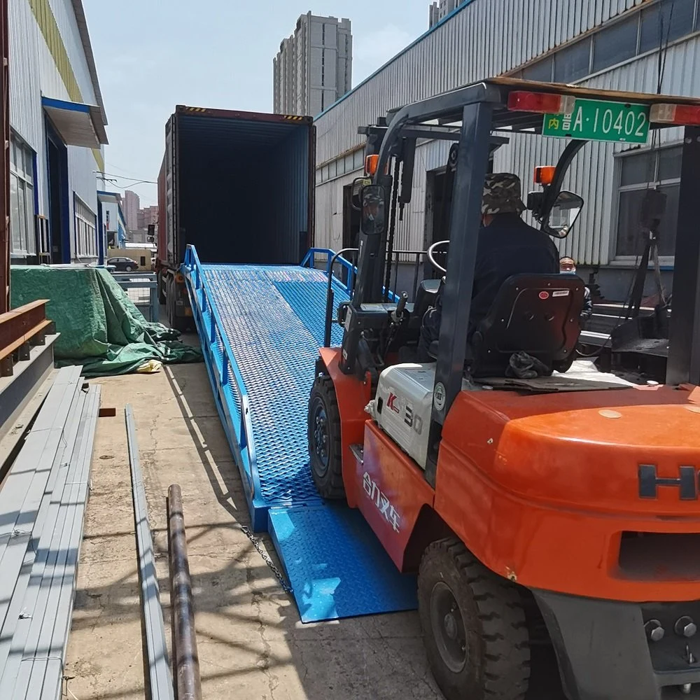 Manual or Electrical Control Optional Hydraulic Loading Dock Leveler Mobile Yard Ramp