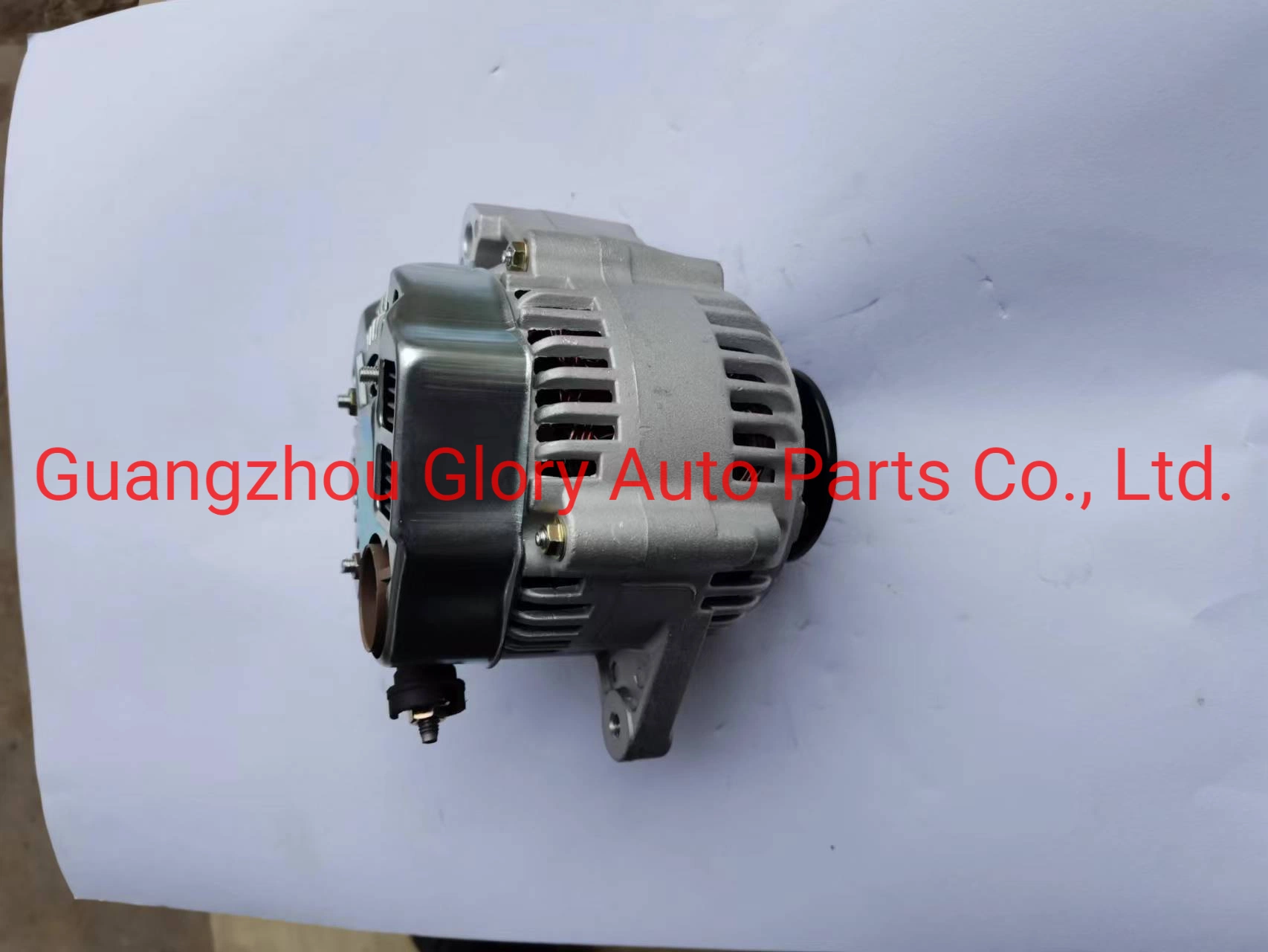 Car Alternator for Toyota for Engine Type 22r Round Plug 27060-35060